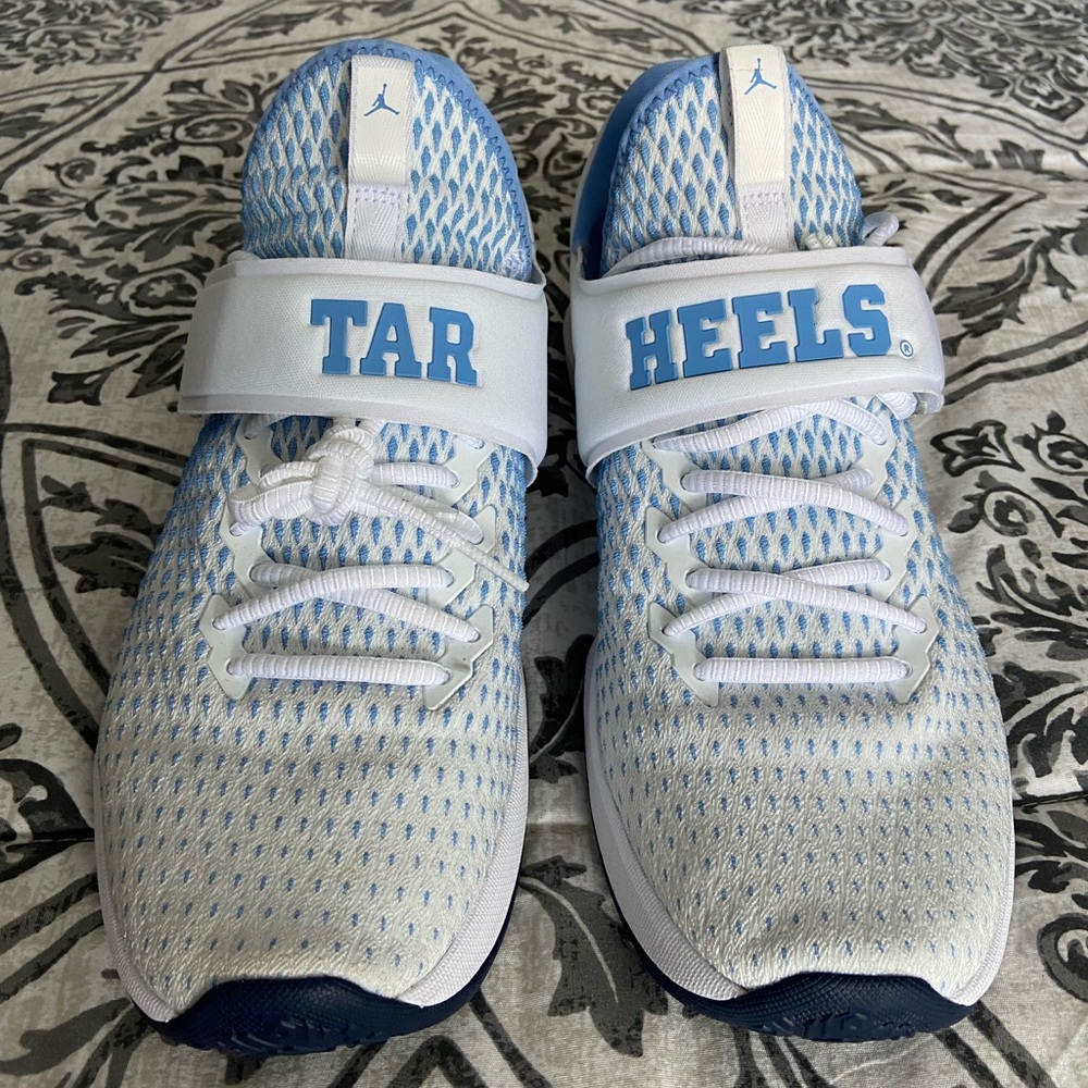 Jordan UNC North Carolina Tar Heels shoes mens